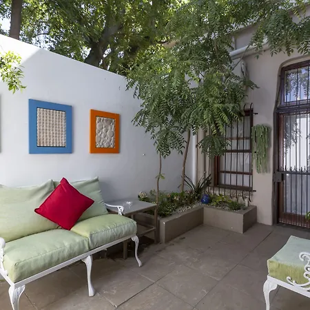 Point B Guest House-2